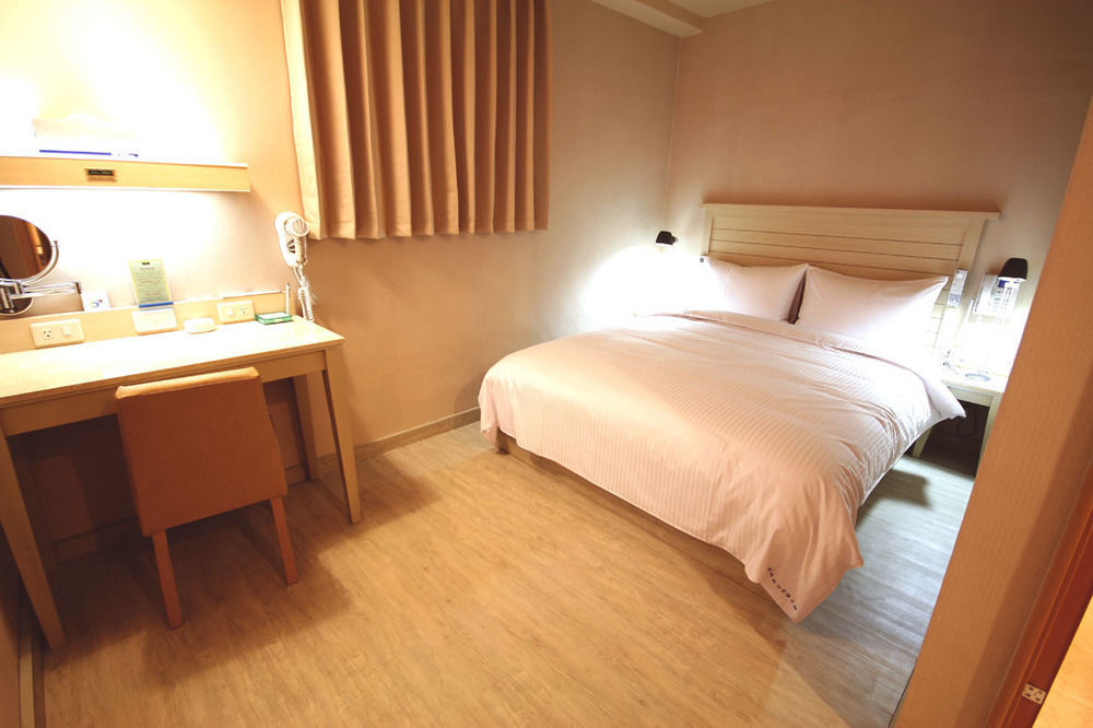 Royal Group Hotel Xiong Zhong Branch Kaohsiung Eksteriør bilde