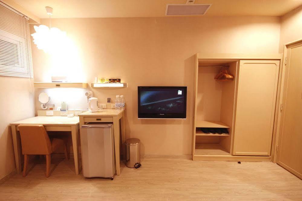 Royal Group Hotel Xiong Zhong Branch Kaohsiung Eksteriør bilde