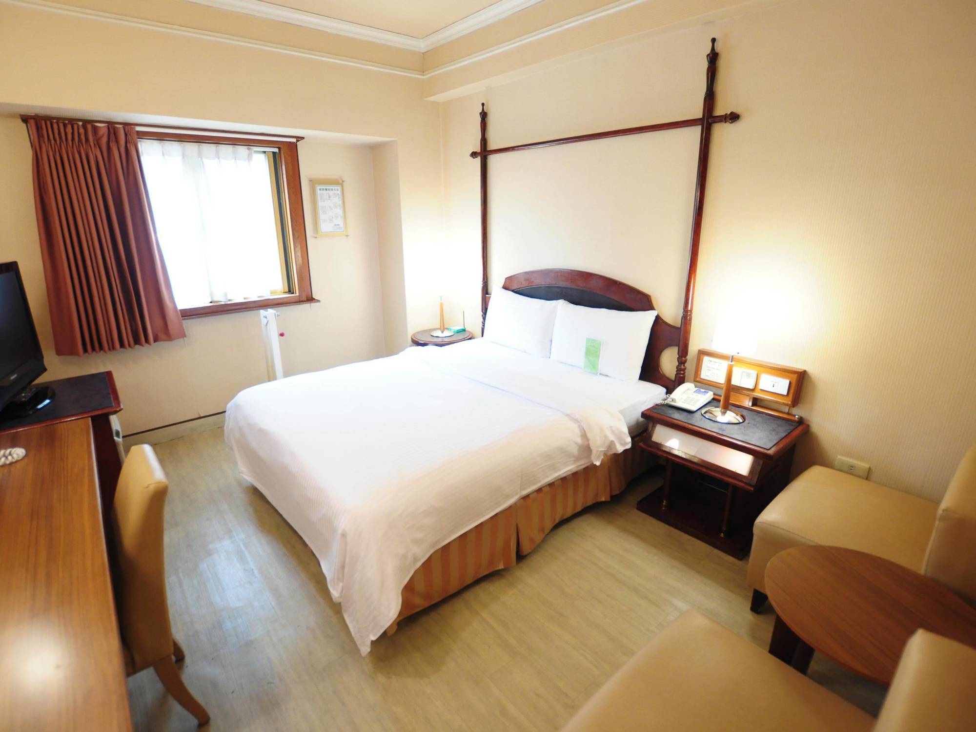 Royal Group Hotel Xiong Zhong Branch Kaohsiung Eksteriør bilde