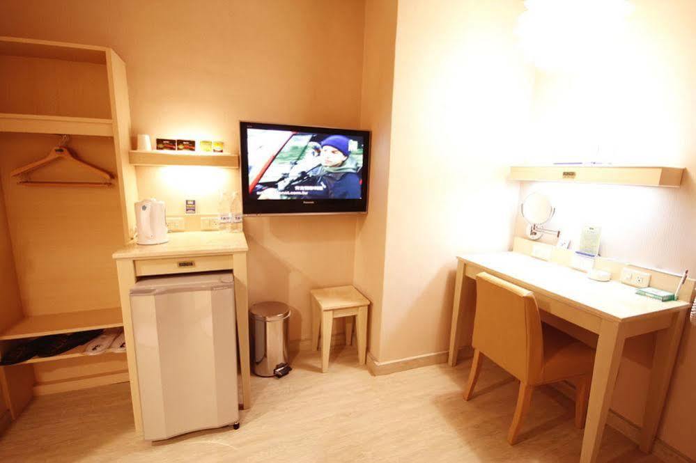 Royal Group Hotel Xiong Zhong Branch Kaohsiung Eksteriør bilde