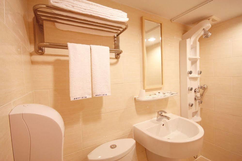 Royal Group Hotel Xiong Zhong Branch Kaohsiung Eksteriør bilde