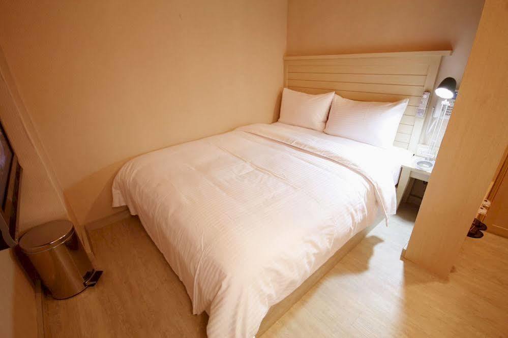 Royal Group Hotel Xiong Zhong Branch Kaohsiung Eksteriør bilde